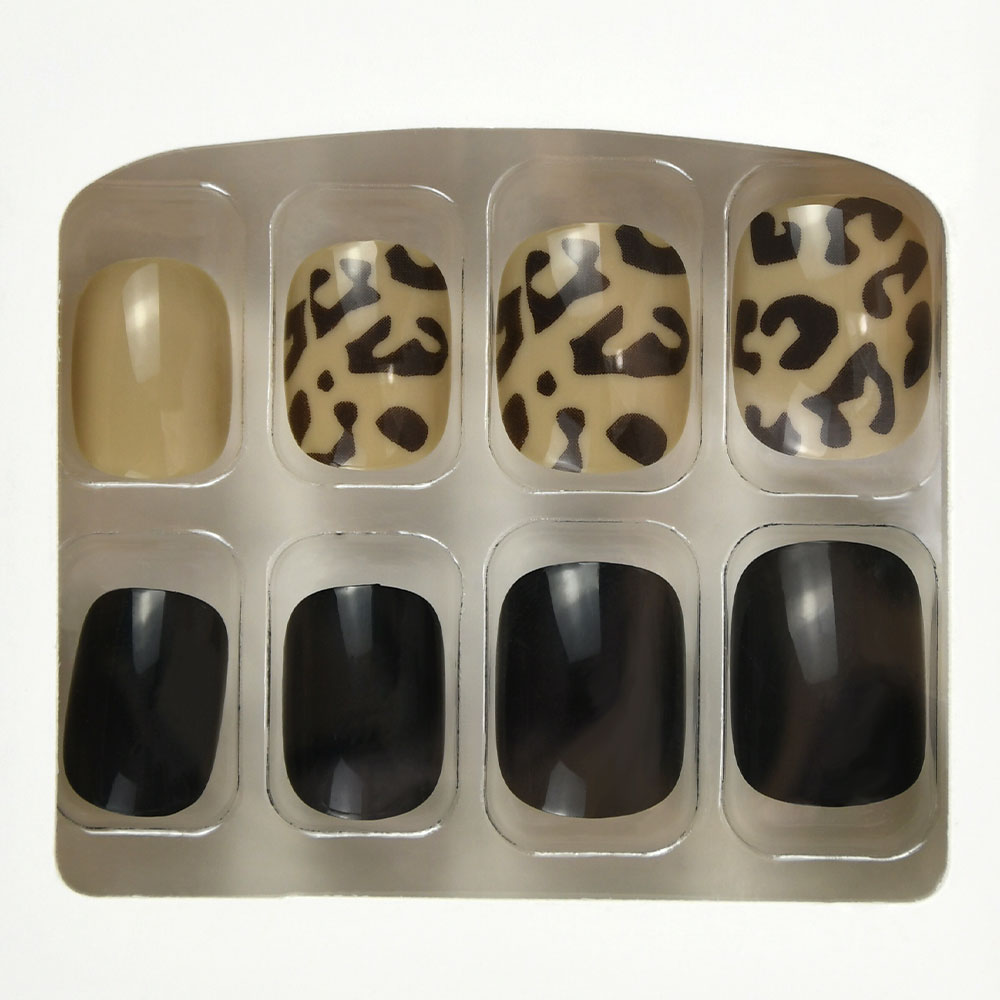 Imprimé léopard couleur bleue couverture complète appuyez sur les pointes des ongles